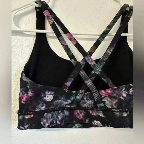 Lululemon Energy Sport Bra, Size 4 - Picture 6 of 6